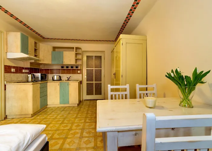 Apartament Kajovska 63